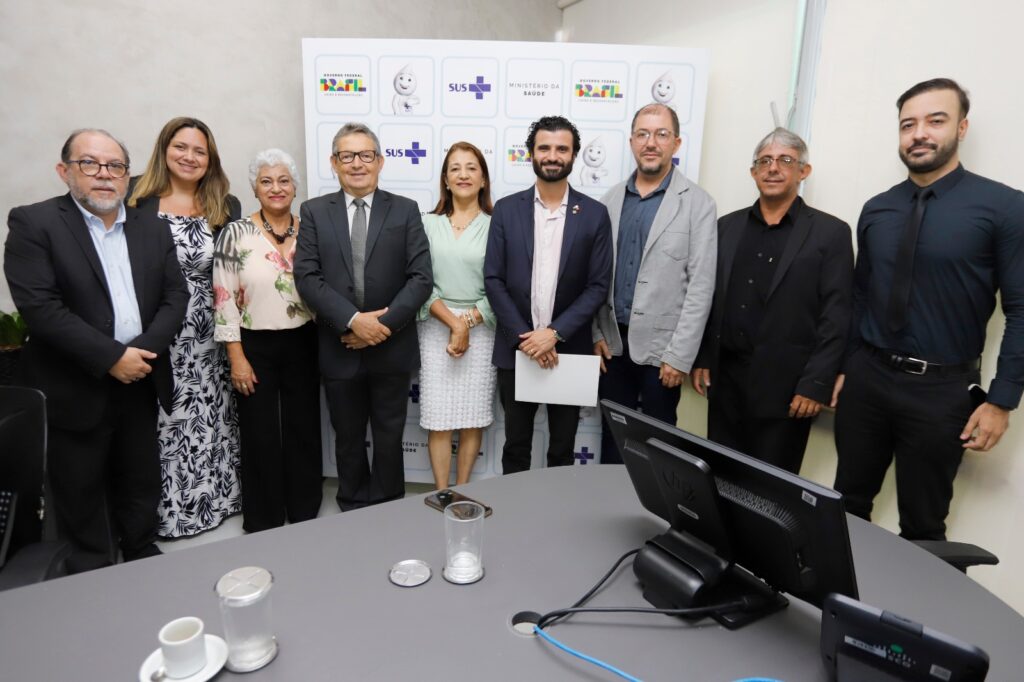 Deputado se reuniu com técnicos e gestores do Ministério da Saúde, em busca de mais recursos para a cidade de Guanhães.